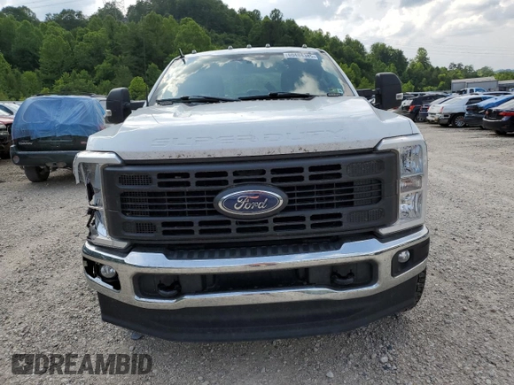 2023 Ford F-250 XL с VIN 1FT7X2BA7PEC78466, выставлен на аукционе Copart как лот 60484385 с пробегом 65 359 миль миль и Списание • Salvage title. История ставок и продаж доступна на DreamBid. Изображение 5.