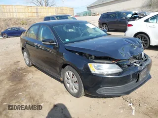 2011 Volkswagen Jetta SE с VIN 3VWBX7AJ8BM351448, выставлен на аукционе IAAI как лот 42097571 с пробегом 137 457 миль миль и . История ставок и продаж доступна на DreamBid. Изображение 1.