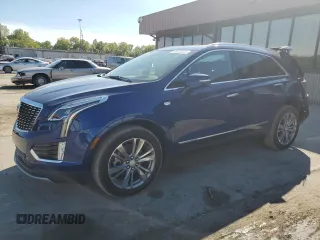2025 Cadillac XT5 FWD Premium Luxury with VIN 1GYKNCR40SZ100030, listed as a Copart auction lot 69923644 with 192 mi miles and Salvage Title. Bid and sale history available at carsss.com. Image 1.