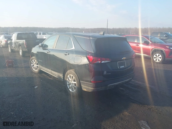 2022 Chevrolet Equinox LT with VIN 3GNAXUEV8NL221293, listed as a IAAI auction lot 41431585 with 1 mi miles. Bid and sale history available at carsss.com. Image 3.