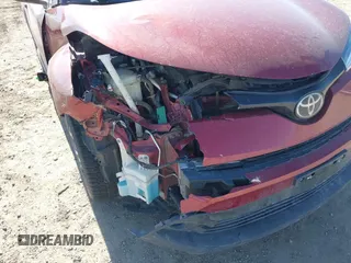 2018 Toyota C-HR XLE z VIN NMTKHMBX5JR051056, wystawiony jako IAAI lot #41740517 z przebiegiem 80 368 mil mil oraz . Historia ofert i sprzedaży dostępna na DreamBid. Obrazek 6.