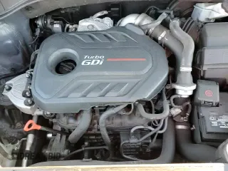 2017 Hyundai Santa Fe 2.0T с VIN 5XYZU4LA8HG457605, выставлен на аукционе Copart как лот 90062765 с пробегом 130 524 миль миль и Чистый • Clean title. История ставок и продаж доступна на DreamBid. Изображение 14.