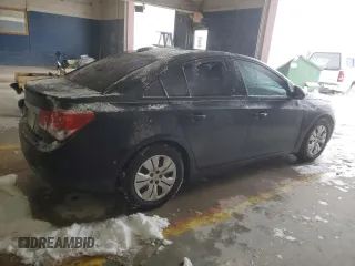2015 Chevrolet Cruze LS z VIN 1G1PA5SHXF7151125, wystawiony jako Copart lot #41705355 z przebiegiem Nie podano mil oraz Nie do naprawy • Non repairable. Historia ofert i sprzedaży dostępna na DreamBid. Obrazek 3.