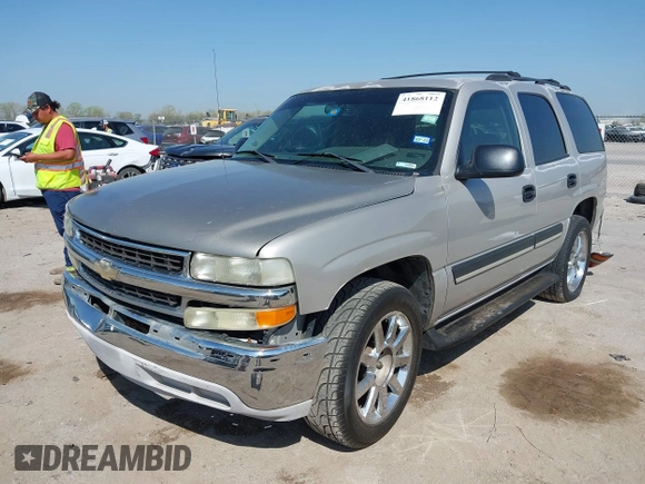 2004 Chevrolet Tahoe LT with VIN 1GNEC13Z84J315648, listed as a IAAI auction lot 41868112 with 198,901 mi miles. Bid and sale history available at carsss.com. Image 17.
