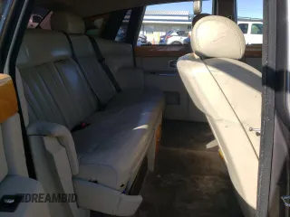 2004 Rolls-Royce Phantom z VIN SCA1S68484UX07412, wystawiony jako Copart lot #75464314 z przebiegiem Nie podano mil oraz Szkody całkowita. Historia ofert i sprzedaży dostępna na DreamBid. Obrazek 10.