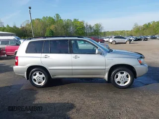 2005 Toyota Highlander z VIN JTEEP21A250076407, wystawiony jako IAAI lot #42050850 z przebiegiem 144 143 mil mil oraz . Historia ofert i sprzedaży dostępna na DreamBid. Obrazek 14.