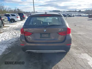 2014 BMW X1 xDrive28i with VIN WBAVL1C56EVY19340, listed as a IAAI auction lot 41340436 with 85,867 mi miles. Bid and sale history available at carsss.com. Image 16.