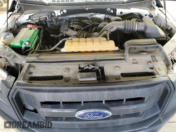 2016 Ford F-150 XL with VIN 1FTMF1C85GKD83438, listed as a Copart auction lot 62430855 with 220,612 mi miles and Clean title. Bid and sale history available at DreamBid. Image 11.