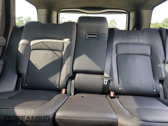 2020 Land Rover Range Rover with VIN SALGS5SE2LA568112, listed as a Copart auction lot 71191344 with 39,954 mi miles and Clean title. Bid and sale history available at DreamBid. Image 10.
