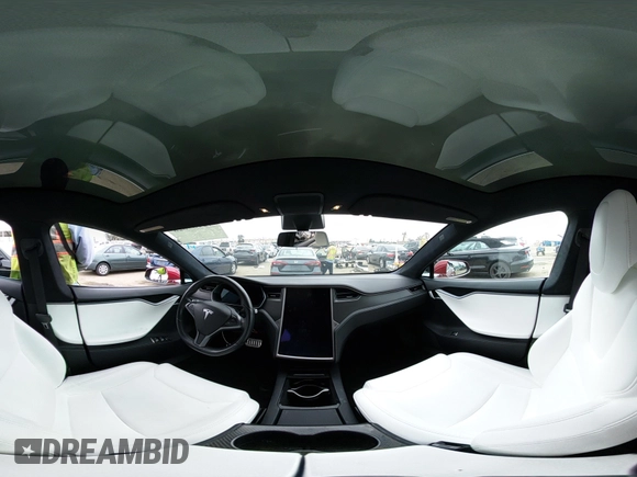 2019 Tesla Model S 100D z VIN 5YJSA1E46KF332066, wystawiony jako IAAI lot #42189828 z przebiegiem 55 751 mil mil oraz . Historia ofert i sprzedaży dostępna na DreamBid. Obrazek 18.