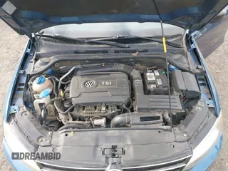 2015 Volkswagen Jetta Sedan 1.8T SE with VIN 3VWD17AJ0FM284070, listed as a IAAI auction lot 41853883 with 194,725 mi miles. Bid and sale history available at carsss.com. Image 10.