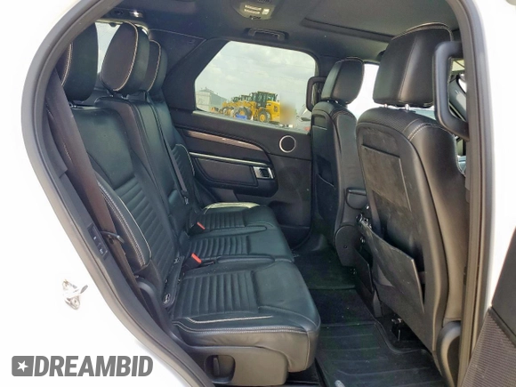 2017 Land Rover Discovery HSE z VIN SALRRBBV5HA036895, wystawiony jako Copart lot #59886705 z przebiegiem 85 251 mil mil oraz Szkoda całkowita • Salvage title. Historia ofert i sprzedaży dostępna na DreamBid. Obrazek 11.