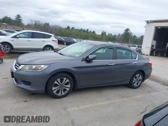 2014 Honda Accord LX z VIN 1HGCR2F35EA223881, wystawiony jako IAAI lot #42032657 z przebiegiem 231 450 mil mil oraz . Historia ofert i sprzedaży dostępna na DreamBid. Obrazek 14.