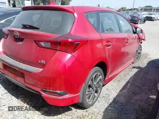 2016 Scion iM z VIN JTNKARJE9GJ517978, wystawiony jako IAAI lot #42119791 z przebiegiem 82 657 mil mil oraz . Historia ofert i sprzedaży dostępna na DreamBid. Obrazek 4.