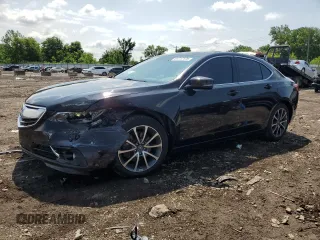 2017 Acura TLX V6 w/Advance Pkg with VIN 19UUB3F7XHA002928, listed as a Copart auction lot 61717175 with 28,713 mi miles and Salvage title. Bid and sale history available at DreamBid. Image 1.