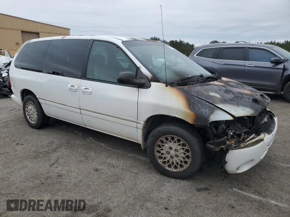 1998 Chrysler Town & Country LXi with VIN 1C4GP54L3WB501599, listed as a Copart auction lot 87932105 with 0 mi miles and Salvage Title. Bid and sale history available at carsss.com. Image 4.