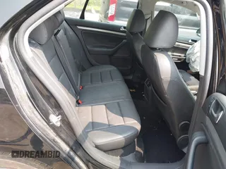2009 Volkswagen Jetta SE with VIN 3VWRZ71K29M078499, listed as a IAAI auction lot 42399407 with 124,484 mi miles and . Bid and sale history available at DreamBid. Image 8.