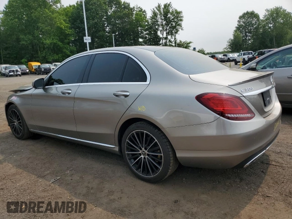 2019 Mercedes-Benz C 300 z VIN 55SWF8DB5KU314619, wystawiony jako Copart lot #58915565 z przebiegiem 72 203 mil mil oraz Szkoda całkowita • Salvage title. Historia ofert i sprzedaży dostępna na DreamBid. Obrazek 2.