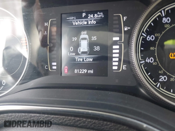 2019 Jeep Cherokee Latitude with VIN 1C4PJMCB4KD239465, listed as a IAAI auction lot 41849483 with 81,229 mi miles. Bid and sale history available at carsss.com. Image 15.