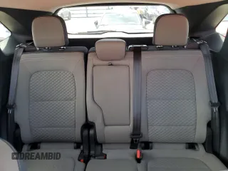 2020 Ford Escape SE z VIN 1FMCU0G68LUA06245, wystawiony jako Copart lot #58763955 z przebiegiem 84 691 mil mil oraz Nie do naprawy • Non repairable. Historia ofert i sprzedaży dostępna na DreamBid. Obrazek 10.