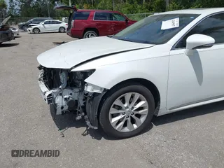 2013 Lexus ES 300h Hybrid with VIN JTHBW1GG0D2002520, listed as a IAAI auction lot 42049567 with 195,538 mi miles. Bid and sale history available at carsss.com. Image 6.