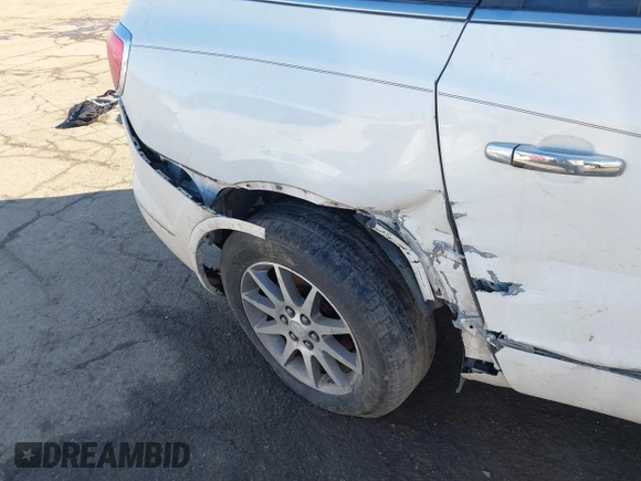 2015 Buick Enclave Leather with VIN 5GAKVBKD7FJ162413, listed as a IAAI auction lot 41625719 with 211,516 mi miles and . Bid and sale history available at carsss.com. Image 6.