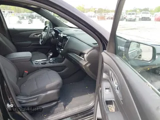 2022 Chevrolet Traverse LT Cloth with VIN 1GNERGKWXNJ116112, listed as a IAAI auction lot 42048535 with 44,792 mi miles and . Bid and sale history available at DreamBid. Image 5.