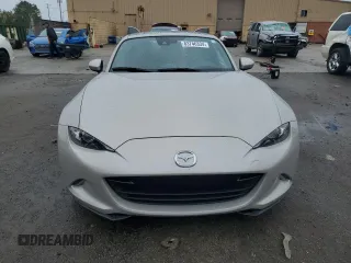 2022 Mazda MX-5 Miata Grand Touring z VIN JM1NDAM78N0504942, wystawiony jako Copart lot #83746334 z przebiegiem 17 610 mil mil oraz Szkoda całkowita • Salvage title. Historia ofert i sprzedaży dostępna na DreamBid. Obrazek 5.