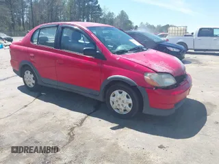2000 Toyota ECHO with VIN JTDBT1235Y0024870, listed as a IAAI auction lot 41813772 with 193,215 mi miles. Bid and sale history available at carsss.com. Image 1.