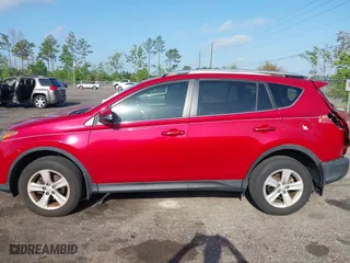 2013 Toyota RAV4 XLE with VIN JTMWFREV8D5012441, listed as a IAAI auction lot 41943680 with 82,119 mi miles. Bid and sale history available at carsss.com. Image 14.