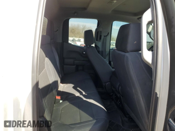 2019 Chevrolet Silverado 1500 Custom with VIN 1GCRYBEH9KZ222917, listed as a Copart auction lot 44369895 with 98,872 mi miles and Salvage Title. Bid and sale history available at DreamBid. Image 10.