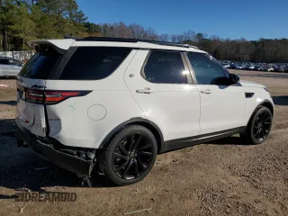 2017 Land Rover Discovery HSE Luxury with VIN SALRHBBV5HA030405, listed as a Copart auction lot 83741044 with 111,903 mi miles and Salvage Title. Bid and sale history available at DreamBid. Image 3.