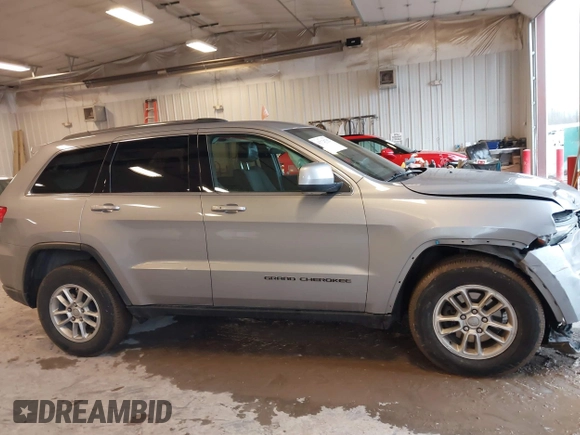 2019 Jeep Grand Cherokee Laredo E with VIN 1C4RJFAG8KC823814, listed as a IAAI auction lot 41728782 with 120,695 mi miles. Bid and sale history available at carsss.com. Image 14.
