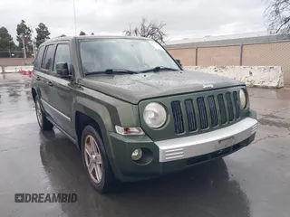 2008 Jeep Patriot Limited with VIN 1J8FT48W28D522403, listed as a IAAI auction lot 41778174 with 144,683 mi miles and . Bid and sale history available at DreamBid. Image 1.