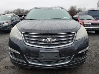 2013 Chevrolet Traverse LT with VIN 1GNKVGKD1DJ172791, listed as a Copart auction lot 84007924 with 176,282 mi miles and Clean Title. Bid and sale history available at DreamBid. Image 5.