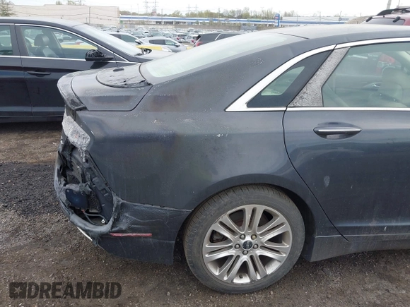2013 Lincoln MKZ with VIN 3LN6L2JK2DR823639, listed as a IAAI auction lot 42048602 with 68,939 mi miles and . Bid and sale history available at DreamBid. Image 12.