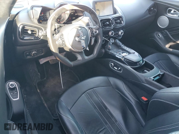 2020 Aston Martin Vantage z VIN SCFSMGAW8LGN02874, wystawiony jako Copart lot #85167724 z przebiegiem 40 848 mil mil oraz Szkoda całkowita • Salvage title. Historia ofert i sprzedaży dostępna na DreamBid. Obrazek 8.