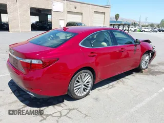 2013 Lexus ES 250 z VIN JTHBK1GG5D2001438, wystawiony jako IAAI lot #42390794 z przebiegiem 191 351 mil mil oraz . Historia ofert i sprzedaży dostępna na DreamBid. Obrazek 4.