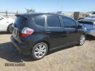 2011 Honda Fit Sport z VIN JHMGE8H51BC017985, wystawiony jako Copart lot #58251935 z przebiegiem 178 370 mil mil oraz Szkody całkowita. Historia ofert i sprzedaży dostępna na DreamBid. Obrazek 3.
