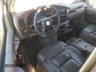 2001 GMC Savana Cargo Van YF7 Upfitter with VIN 1GDFG15R211193066, listed as a Copart auction lot 83853754 with 185,793 mi miles and Salvage Title. Bid and sale history available at carsss.com. Image 8.