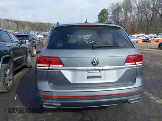 2021 Volkswagen Atlas SE z VIN 1V2WR2CA0MC585259, wystawiony jako IAAI lot #41525783 z przebiegiem 80 101 mil mil oraz . Historia ofert i sprzedaży dostępna na DreamBid. Obrazek 16.