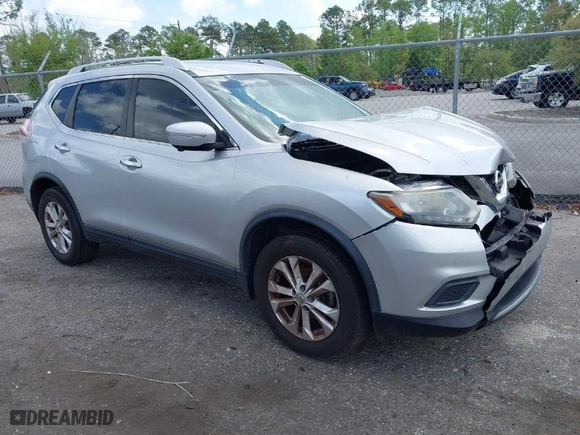 2015 Nissan Rogue SV with VIN KNMAT2MT5FP504510, listed as a IAAI auction lot 41935481 with 136,721 mi miles. Bid and sale history available at carsss.com. Image 1.