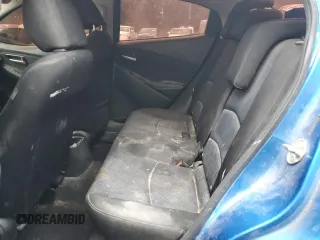 2016 Scion iA z VIN 3MYDLBZVXGY142781, wystawiony jako Copart lot #51987175 z przebiegiem 129 288 mil mil oraz Nie do naprawy • Non repairable. Historia ofert i sprzedaży dostępna na DreamBid. Obrazek 10.