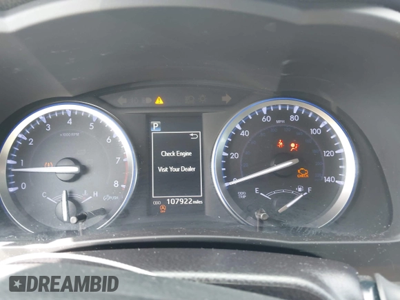 2019 Toyota Highlander SE with VIN 5TDKZRFH0KS557636, listed as a IAAI auction lot 42601100 with 107,922 mi miles and . Bid and sale history available at DreamBid. Image 7.