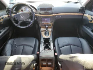 2009 Mercedes-Benz E-Class Luxury 3.5L with VIN WDBUF87X89B391920, listed as a Copart auction lot 54817785 with 189,367 mi miles and Clean Title. Bid and sale history available at carsss.com. Image 8.