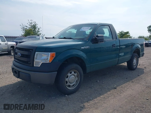 2013 Ford F-150 XL with VIN 1FTMF1CM8DKE57993, listed as a IAAI auction lot 40170500 with 195,379 mi miles and . Bid and sale history available at DreamBid. Image 2.