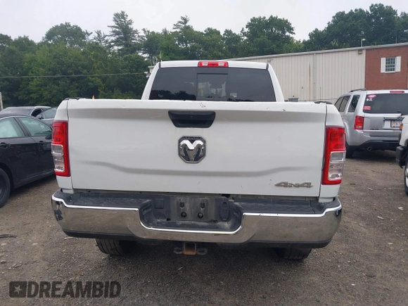 2022 Ram 2500 Tradesman with VIN 3C6UR5CJXNG110864, listed as a IAAI auction lot 40128020 with 55,561 mi miles. Bid and sale history available at carsss.com. Image 16.