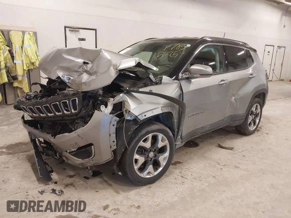 2019 Jeep Compass Limited with VIN 3C4NJDCB0KT656468, listed as a IAAI auction lot 42221300 with 105,115 mi miles and . Bid and sale history available at DreamBid. Image 17.