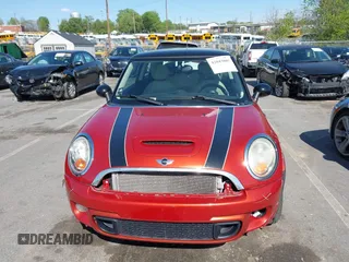 2011 MINI Hardtop S with VIN WMWSV3C58BTY12535, listed as a IAAI auction lot 42043805 with 132,239 mi miles and . Bid and sale history available at DreamBid. Image 13.