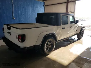 2023 Jeep Gladiator Willys with VIN 1C6HJTAG9PL555140, listed as a Copart auction lot 73541094 with 10,094 mi miles and Clean Title. Bid and sale history available at carsss.com. Image 3.